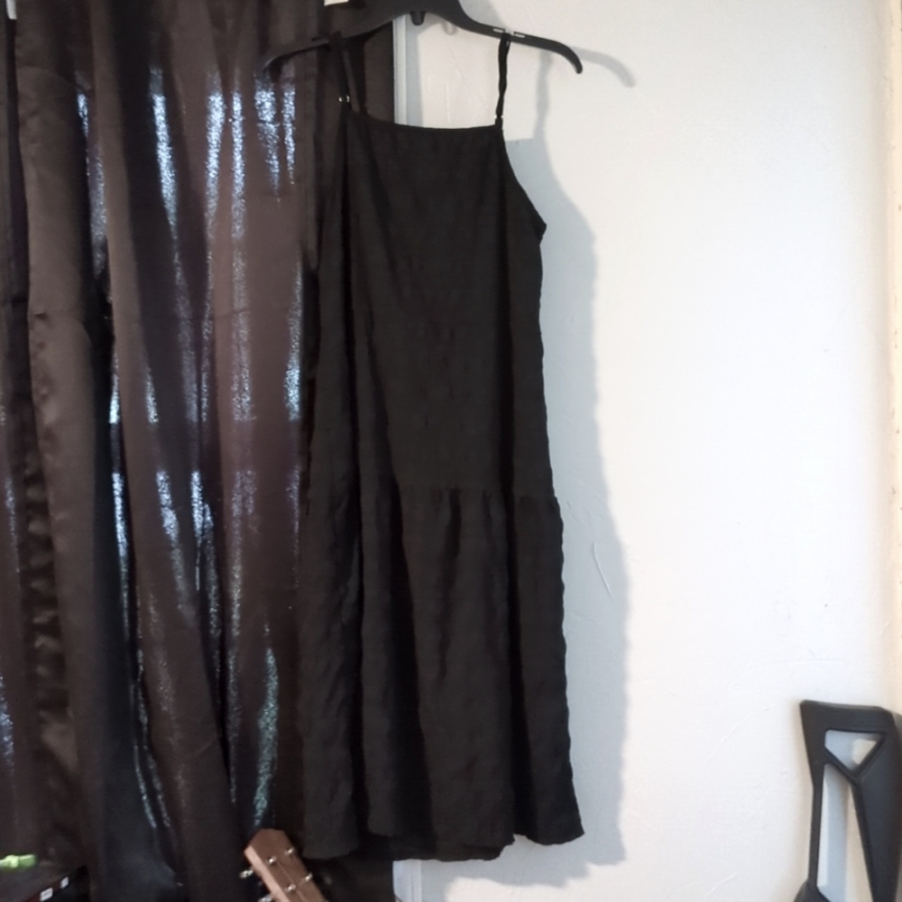 Black dress